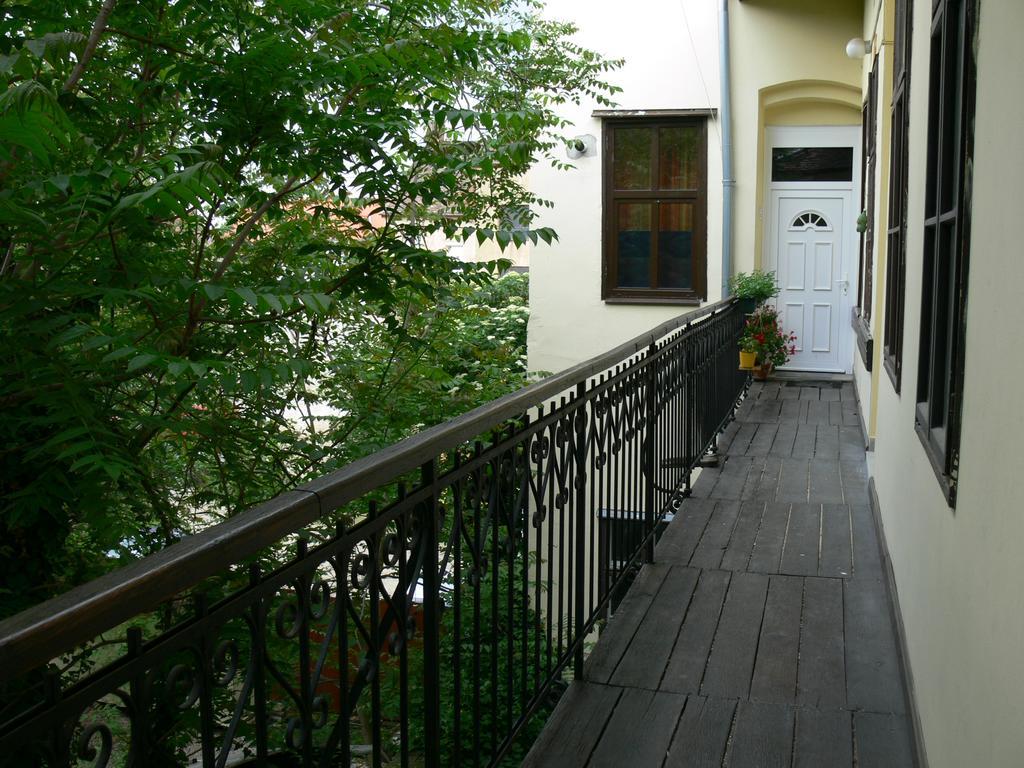 Sunny City Center Beci Exterior foto