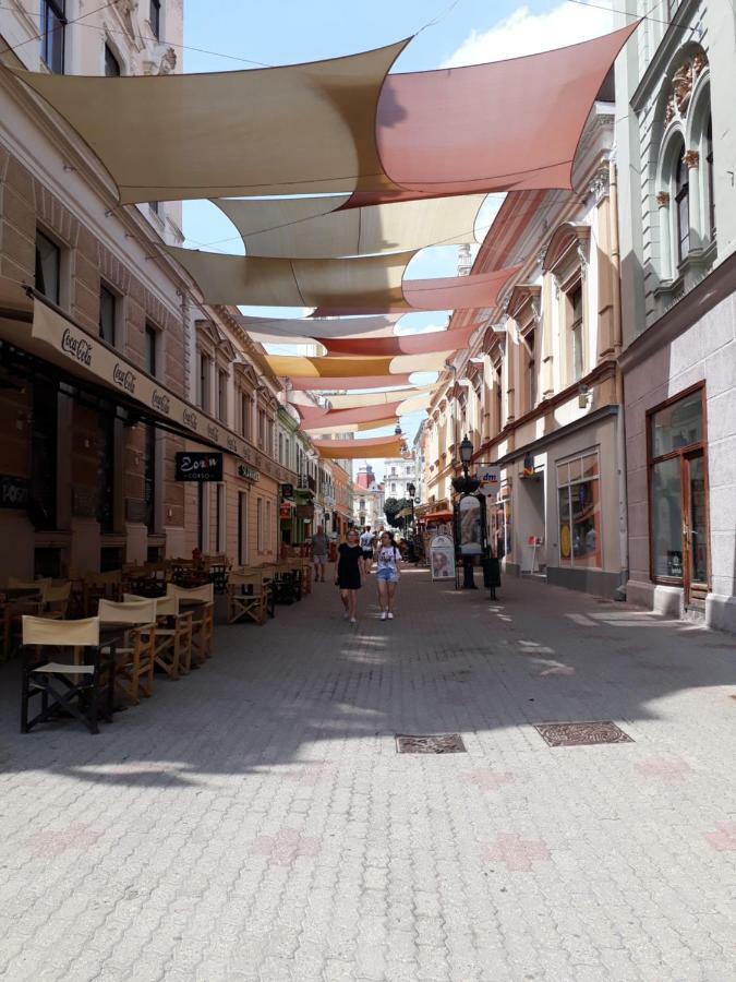 Sunny City Center Beci Exterior foto